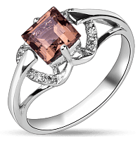 Серебряное кольцо "Филиппины" с дымчатым кварцем огранки "Принцесса" 027250